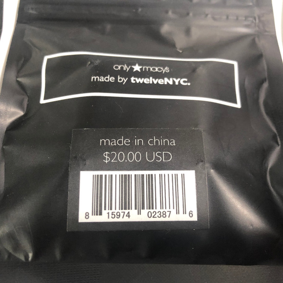 Lot of 3 packs of Enamel Pins - Picture 8 of 8